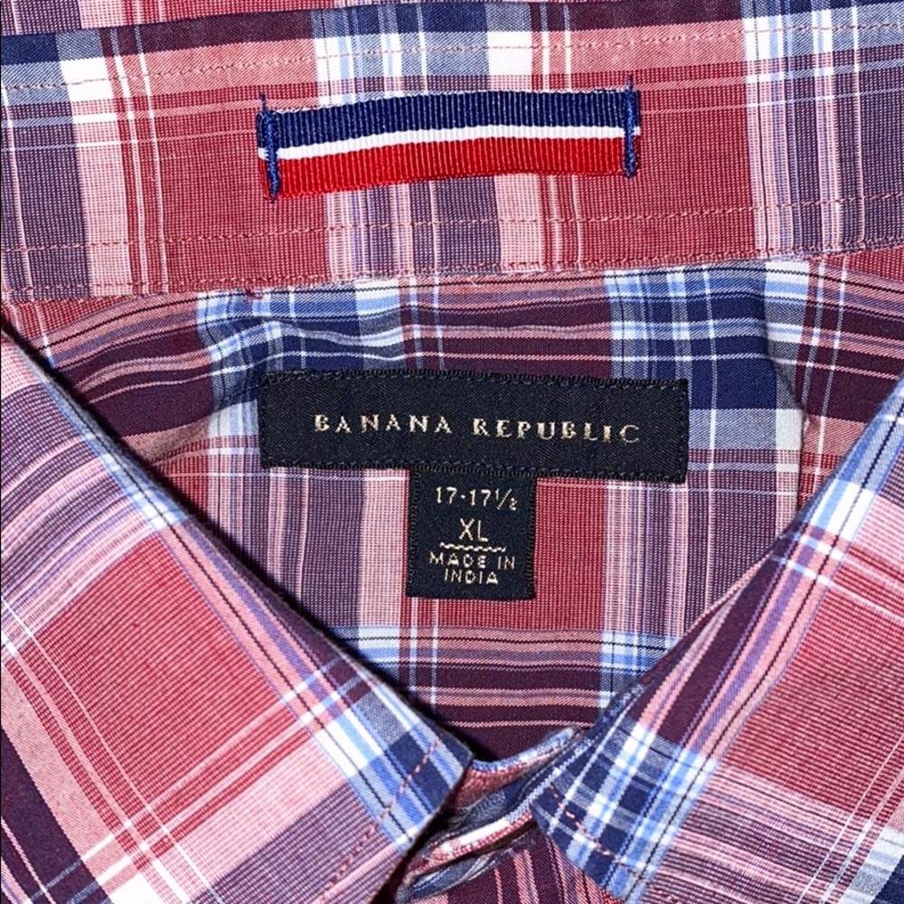 Banana Republic button down - Picture 2 of 3